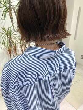 フレームプラス 御堂筋難波店(FRAME +) 切りっぱなしボブ