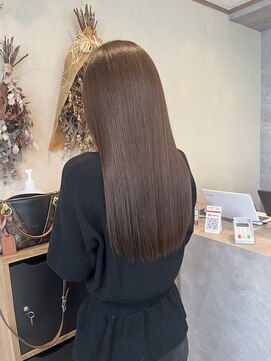 ナチュラルリーフ 仙台駅前店(Natural leaf) 艶々ロング