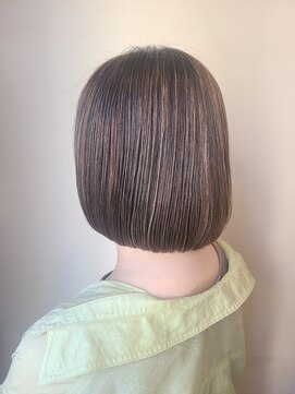 フェイバー 赤坂店(FAVOR) 白髪ぼかしハイライト