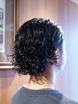 ダウバーバーショップ 表参道(DAU BARBER SHOP) ミディアムパーマ