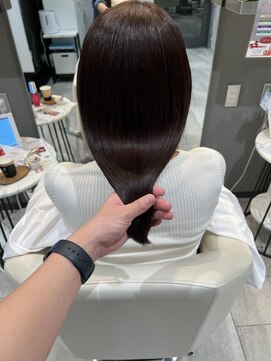 ステラバイケンジ(STELLA by KENJE) 姫カットカールセミディシアーカラー