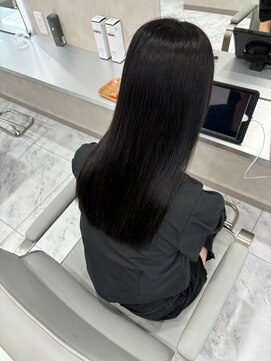 キング 枚方店(K!ng) 縮毛矯正髪質改善ハイライトレイヤーカット枚方美容室エクステ