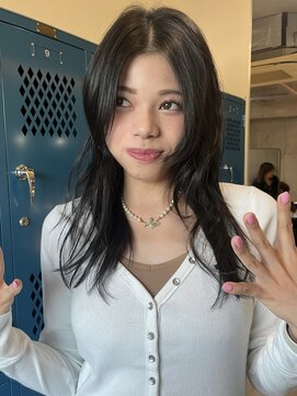 ナループロア ルームー(Nalu pu loa ROOMOO) ロングウルフ/ハッシュカット/韓国レイヤーカット