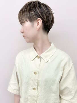 ラウンジ モリオ イケブクロ(Lounge MORIO Ikebukuro) 池袋ショート刈り上げ女子刈り上げマッシュショート前髪あり