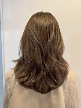 ムード(MOOD,) 暗めカラー/グランマッシュ[レイヤーカット/髪質改善/銀座]