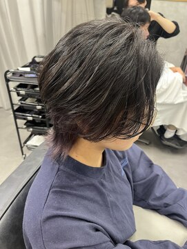 クラン 岡本(Chlan) インナーラベンダー×大人かっこいいウルフショート