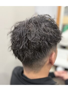 ケイ美容室 ナチュラル・フェードパーマ