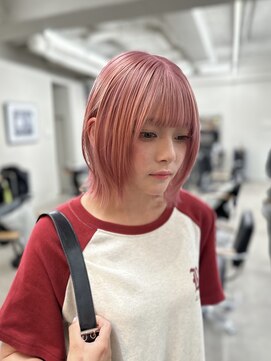 ラヴェスト バイ フレイス ウェル ブリーチ(LOVEST by frace well) レイヤーボブ ベビーピンク