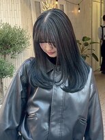 ヘアプレイスソル (HAIR PLACE SoL) 透明感ブルーグレージュ/レイヤーカット/カール