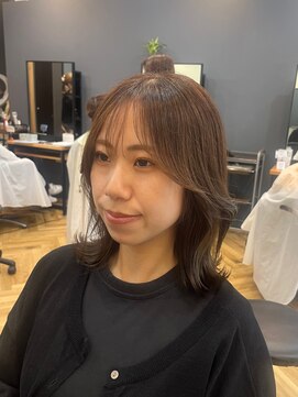 アルター(aL ter) ミディアムレイヤー×顔まわりカット［鎌取］長野歌穂