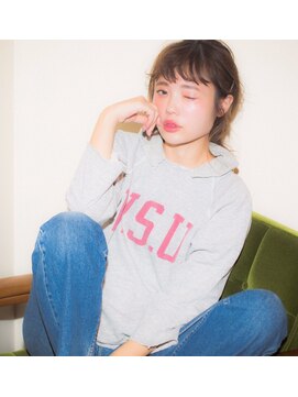 ヘアースペース ブイ(hair space V) 今日は休日、お家でまったり