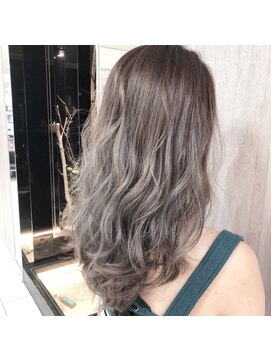 ヘアサロンM 新宿 外ハネボブ/アッシユブラウン/ネオウルフ/デザインカラー