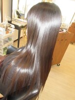 コア フィール ア デイ(COIFFURE A DAY)&nbsp;【M3D見附今町】ナチュラルストレート