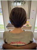 小顔見せで大人かわいい☆ブラウンカラー×ひし形ショート