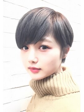 シータ(sheta) 【sheta／三畑賢人】ブルーグレージュ小顔ミニマムショートボブ