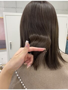 ローウェ 渋谷(Louwe) 艶々髪質改善トリートメント♪《misaki》