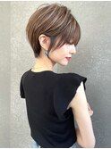 ショートボブ/大人ハイライトカラー