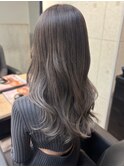 シルバーグレージュ ルーツカラー 美髪 ブリーチ 透明感カラー