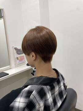 バンビ 坪井店(Bambi) 前下がりマッシュ