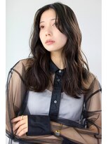 ガリカ 両国(Gallica)&nbsp;オリーブカラーとふんわり無造作カールのセミロング