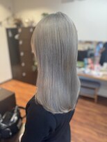 クロリ(Coloris) ホワイトグレージュカラー