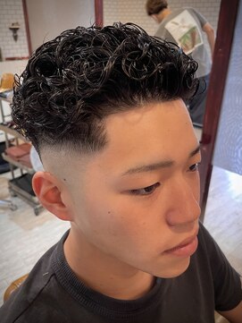 サードプレイス(Third Place) グロッシーカール