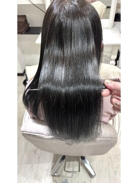 カットカラー縮毛矯正