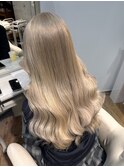 ブロンドベージュ