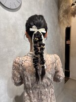ヘアーメイクチック(HAIR MAKE CHiC) 編みおろしポニー お呼ばれヘア ヘアアレンジ