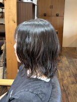 ジーワンヘアー(G1 HAIR)&nbsp;【レディースパーマ】　ゆるふわ外ハネ