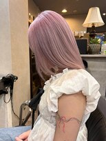ヘアプレイスソル (HAIR PLACE SoL)&nbsp;ブリーチ/ホワイトピンクアッシュ/レイヤーカット