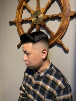 バーバー スタジオ ラフテル(Barber Studio RAFTEL)&nbsp;七三分け スキンフェード