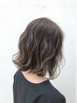 アゲート(agete)&nbsp;アッシュグレージュ×ミディアム外ハネボブ