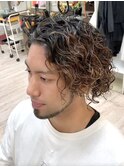 メンズ ミディアム スパイラルパーマ