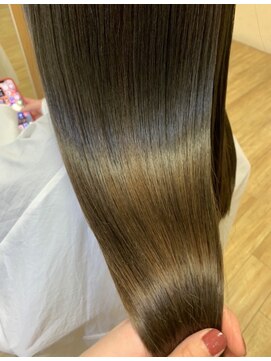 アグランテトラ 野田阪神店(a Gland tetra) 耳かけ大人かわいいブラウンカラー艶カラー30代40代50代