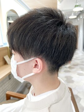 カルテット(Quartett) 【Quartett】メンズカット　ワックスなしでもふんわり束感ヘア