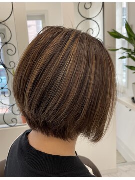 サロンドノア(Salon de NoA) ボブ×ハイライト