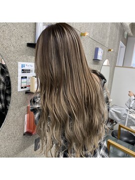 ラル(Lull) 【ラテグレージュ×バレイヤージュ】シャドールーツ/髪質改善