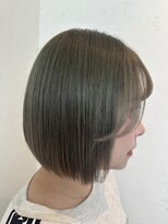クララ トヨハシ(CLALA Toyohashi)&nbsp;ミニマムボブ×オリーブベージュ