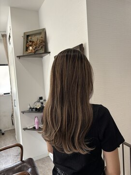 ミミックヘアー(MiMic hair) 外国人風カラー、ハイライト