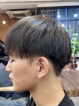 ファルベ(Farbe) ニュアンスパーマ/センターパート/マッシュ/ベリーショート