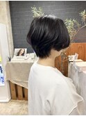 重めショートヘア