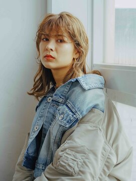 アマリス(Amaris) カジュアルロング20代/30代/40代/庭瀬