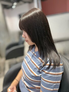 リーオオサカ(Lee Osaka) 【Lee大阪店】レイヤーカット×暗髪カラー/新出