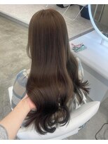 アイシー 表参道(ICY)&nbsp;透け感たっぷりオリーブベージュ