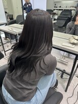 ペレ 栄 アネックス(PELE栄ANNEX)&nbsp;韓国 くびれロング レイヤー ワンホンヘア 小顔前髪