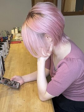 ブレイズヘアー(BLAZEhair) 【透明感強め】ホワイトピンク×ブリーチ３回