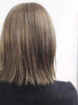 ヴィアーレアンクスタイル(VIALE Ank style)&nbsp;ミディアムボブ、ミルクティーベージュが似合います