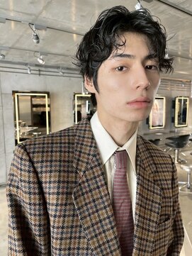 スクリーン(SCREEN) MEN’S HAIR/ブルーブラック/フェザーパーマ/三宮/元町/居留地