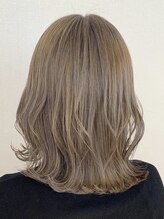 ヘアルシェーヌ ルミエール(hair le chene lumiere)
